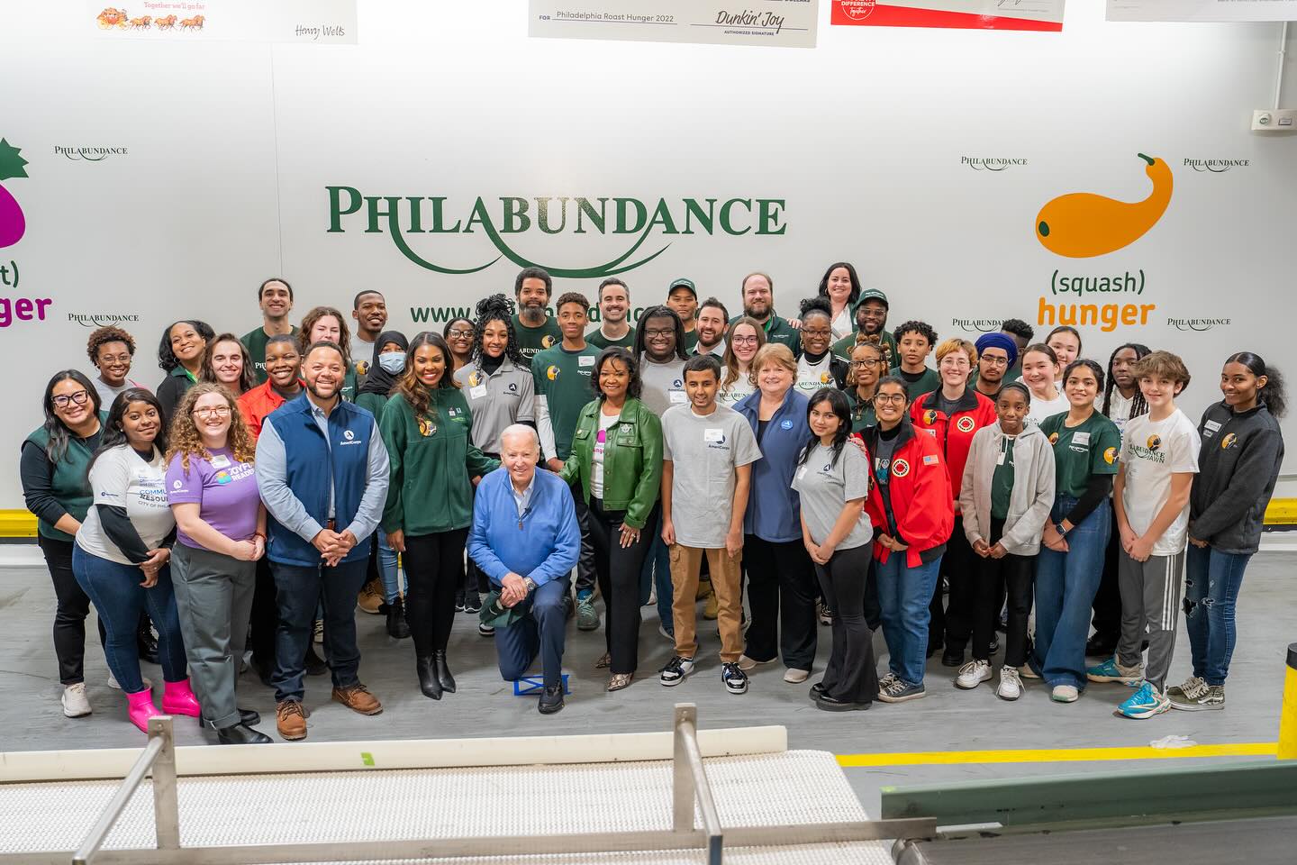 President Joe Biden | MLK Day | Group Photo | squash hunger | philabundance