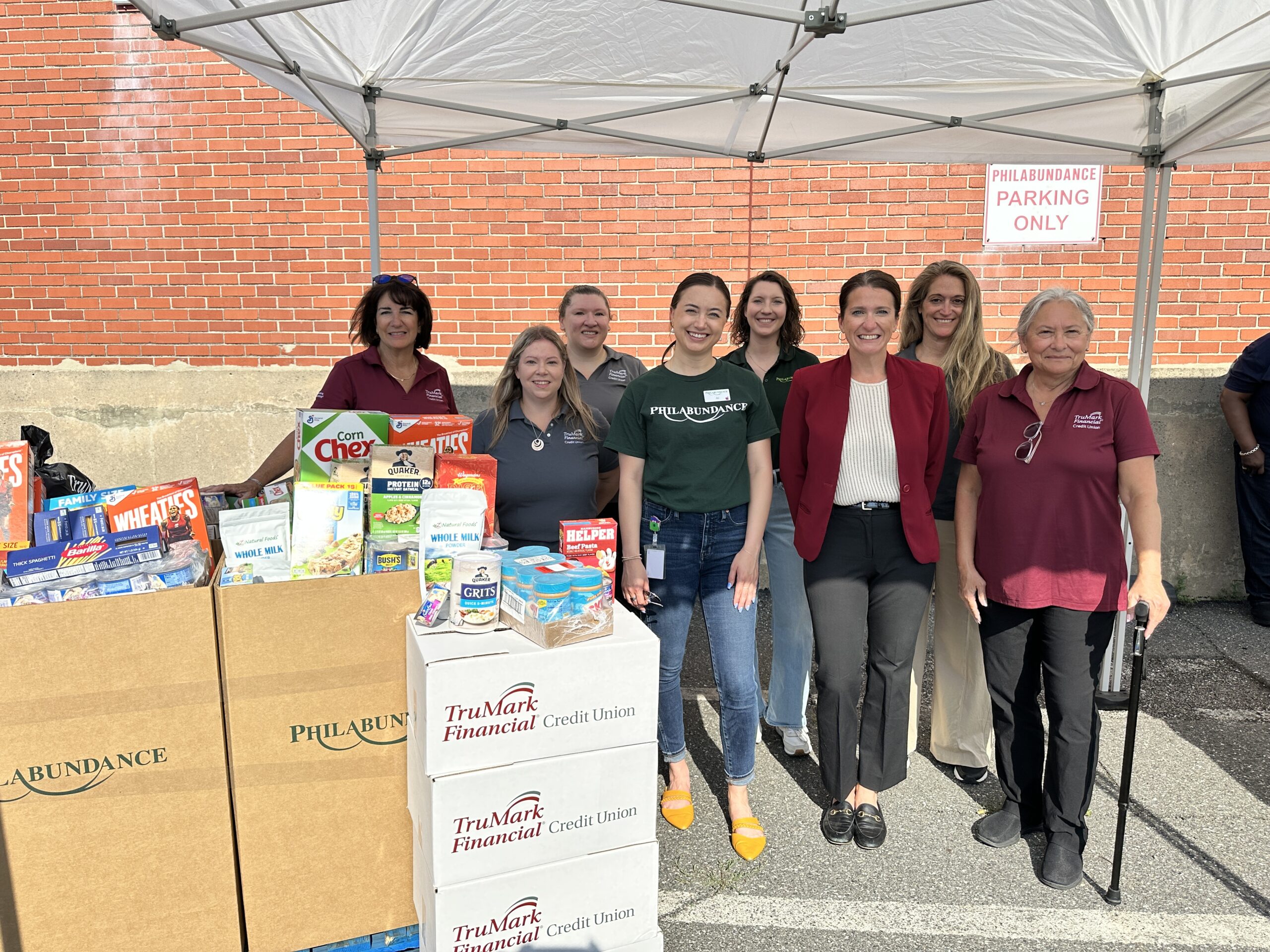 TruMark Financial Joins Other Local Credit Unions to Donate over 3,900 Pounds of Food to Philabundance