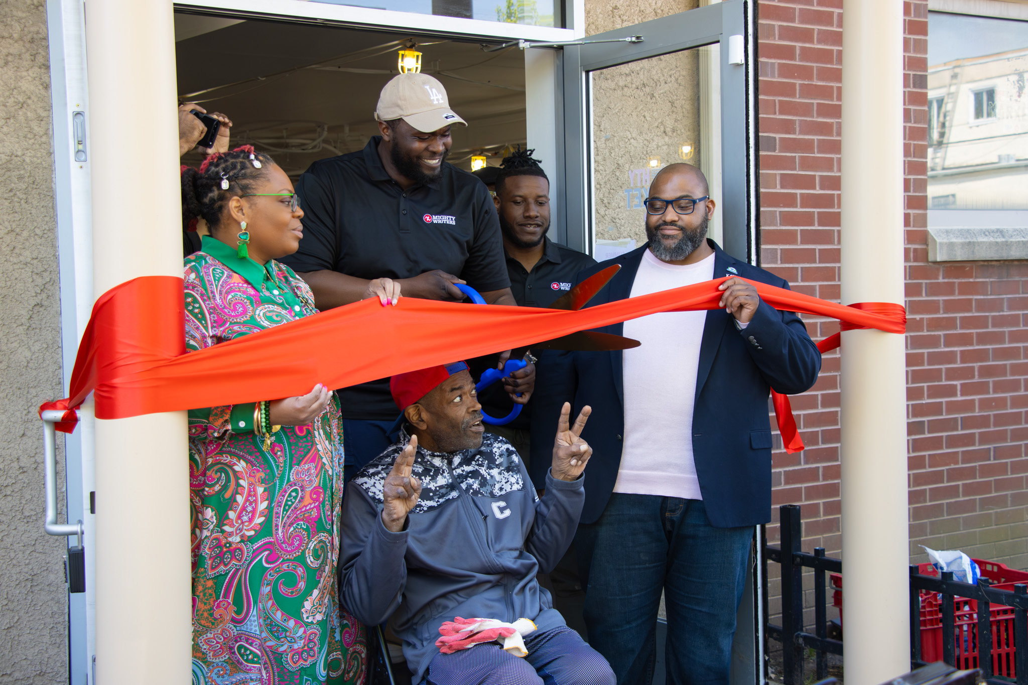 Mighty Writers Reopens West Philadelphia Mighty Market